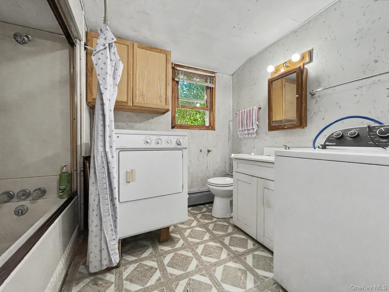 225 Monhagen Avenue Property Photo 15