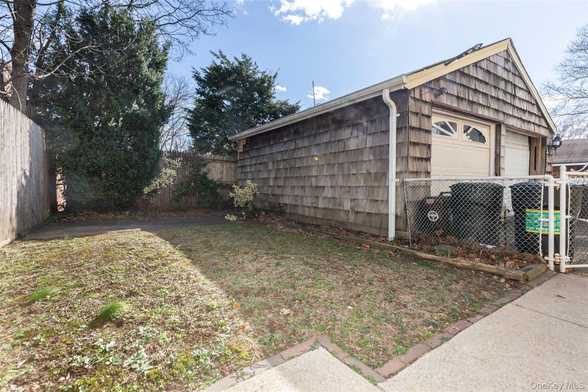 100 Marine Street Property Photo 23