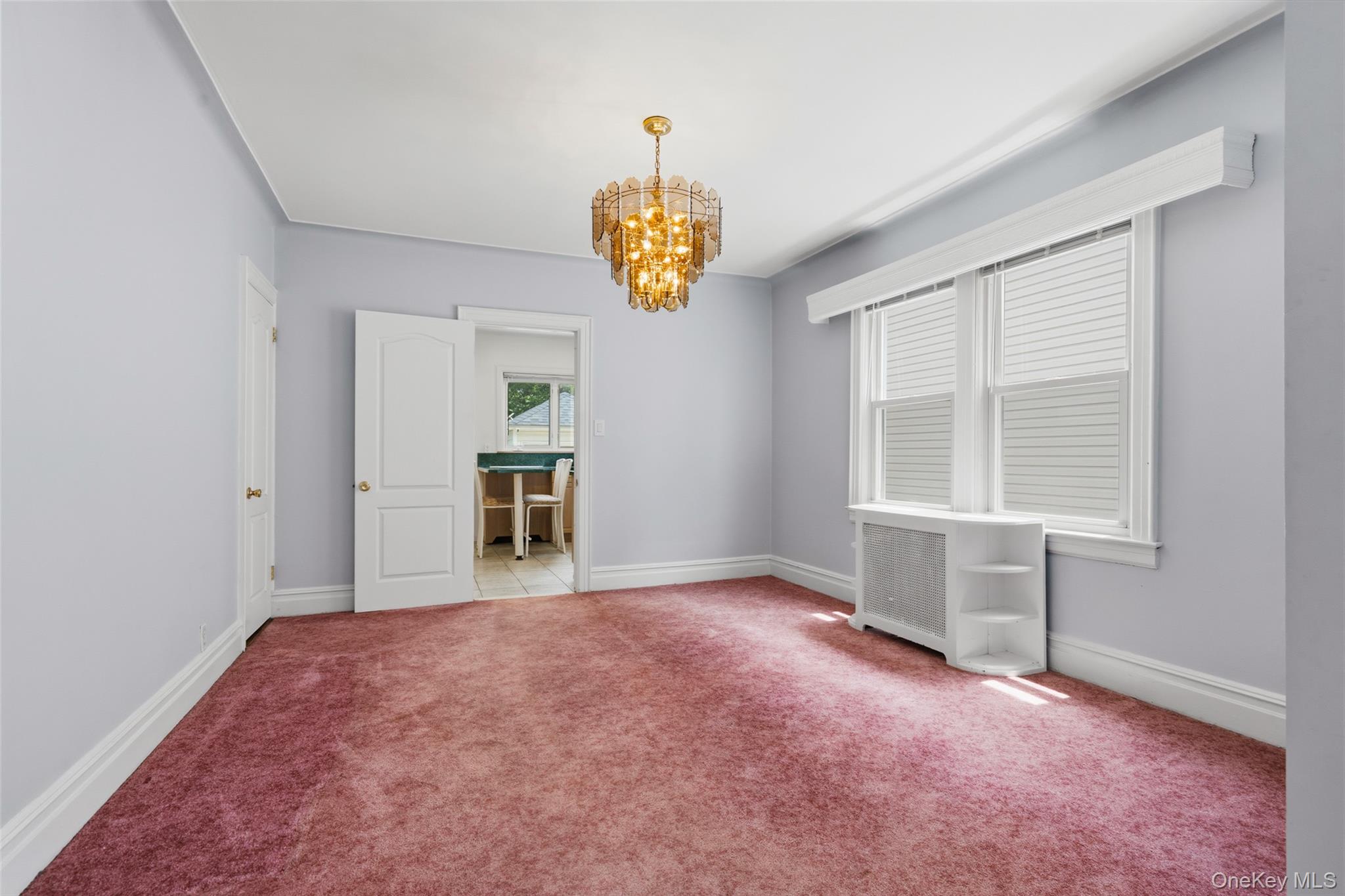 1372 Hollywood Avenue Property Photo 7