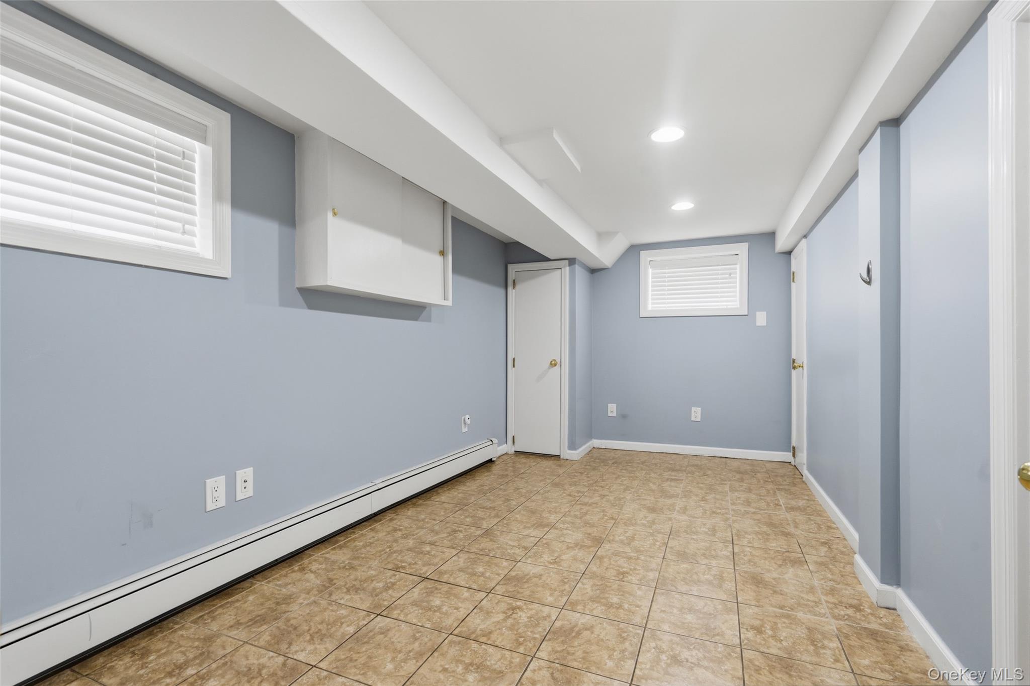 1372 Hollywood Avenue Property Photo 26
