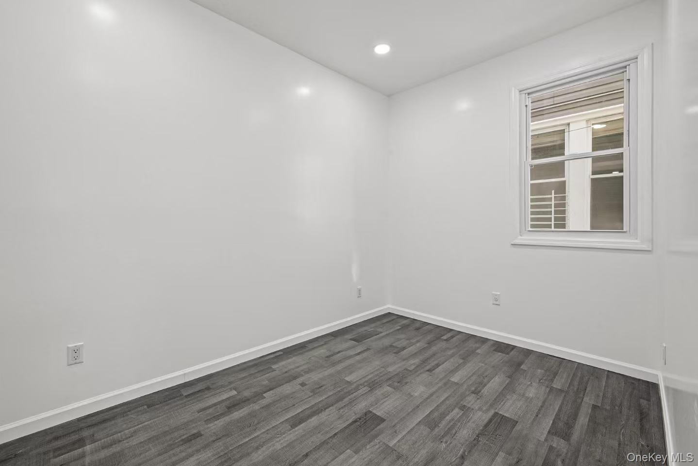 1814 120th Street Property Photo 10
