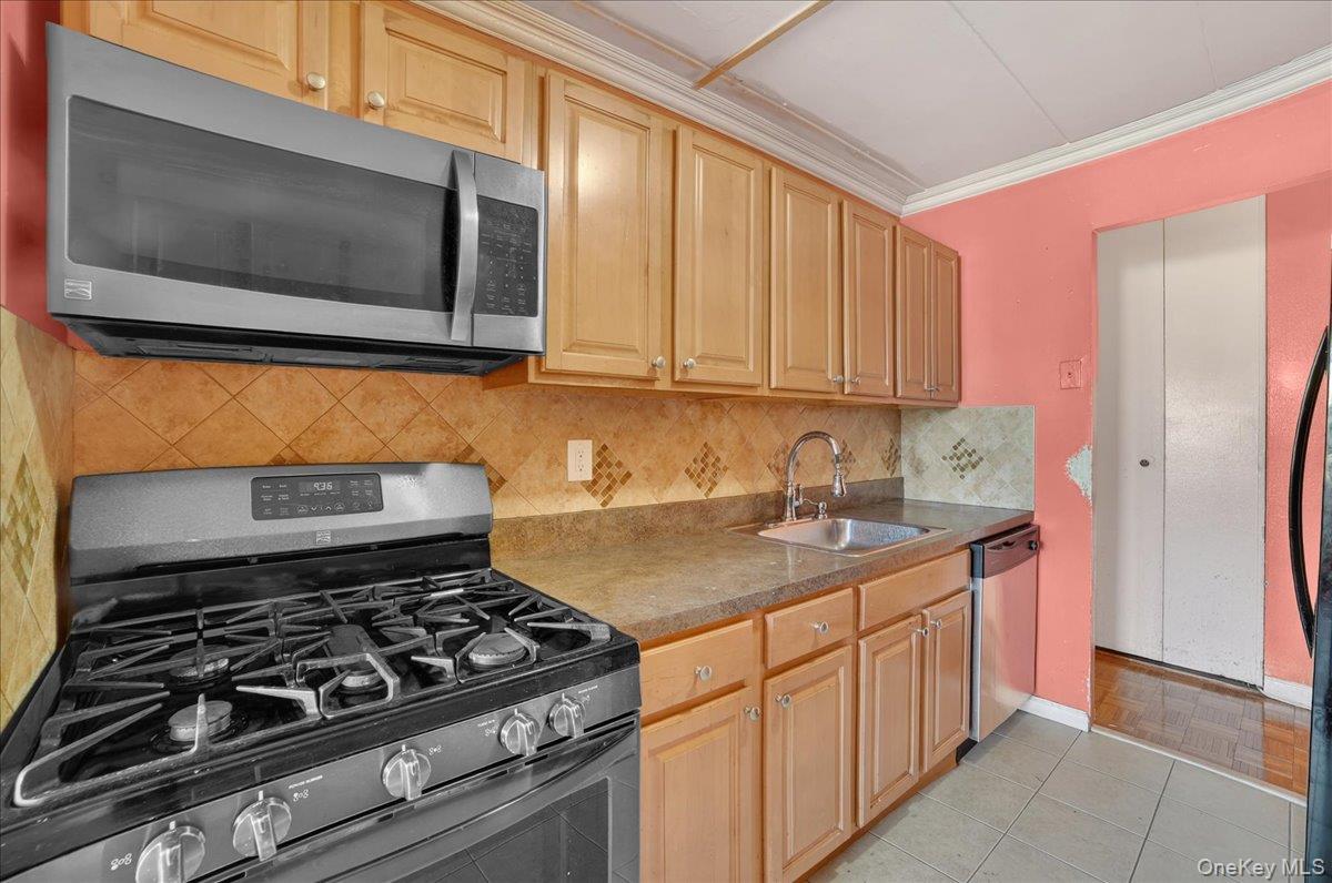 11 Park Avenue 3d Property Photo 7