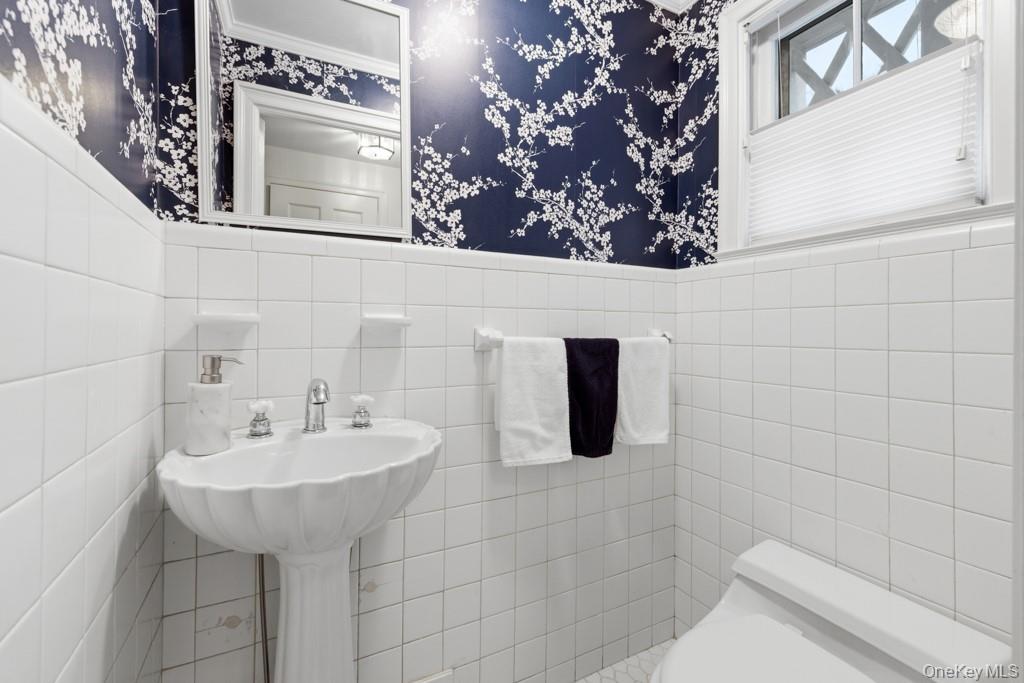 179 River Road Property Photo 13