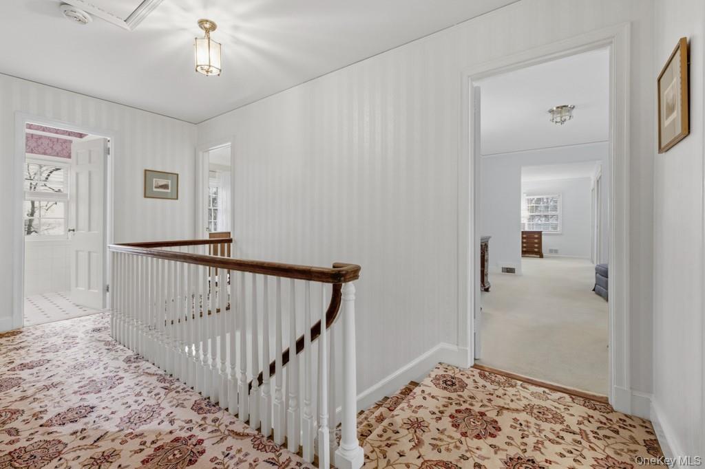 179 River Road Property Photo 14