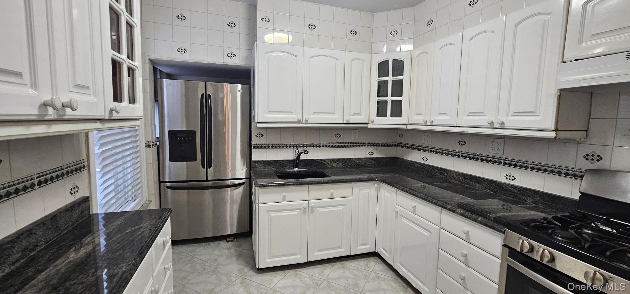 9317 123rd Street Property Photo 5