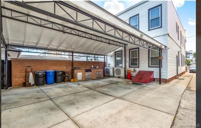 9317 123rd Street Property Photo 8