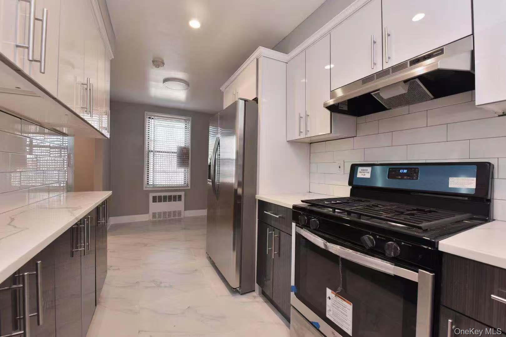 15272 Melbourne Avenue 2g Property Photo 10
