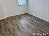 387a Jericho Turnpike 2 Property Photo 6