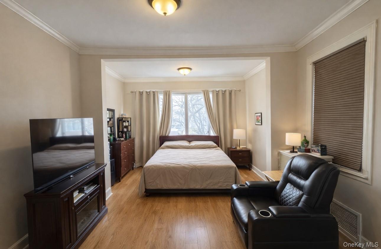 7027 68th Place Property Photo 10