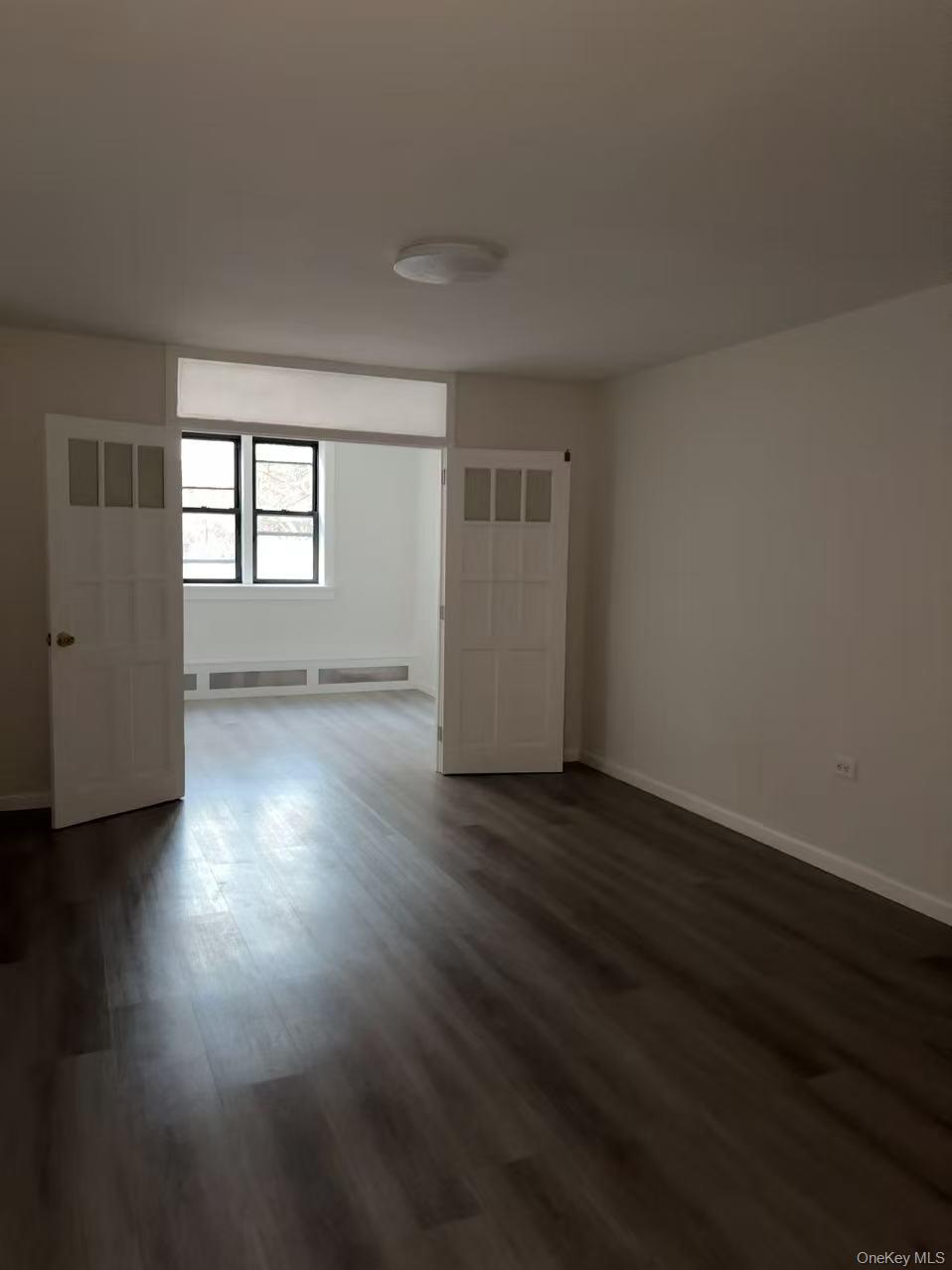 5530 98 Place 2b Property Photo 3