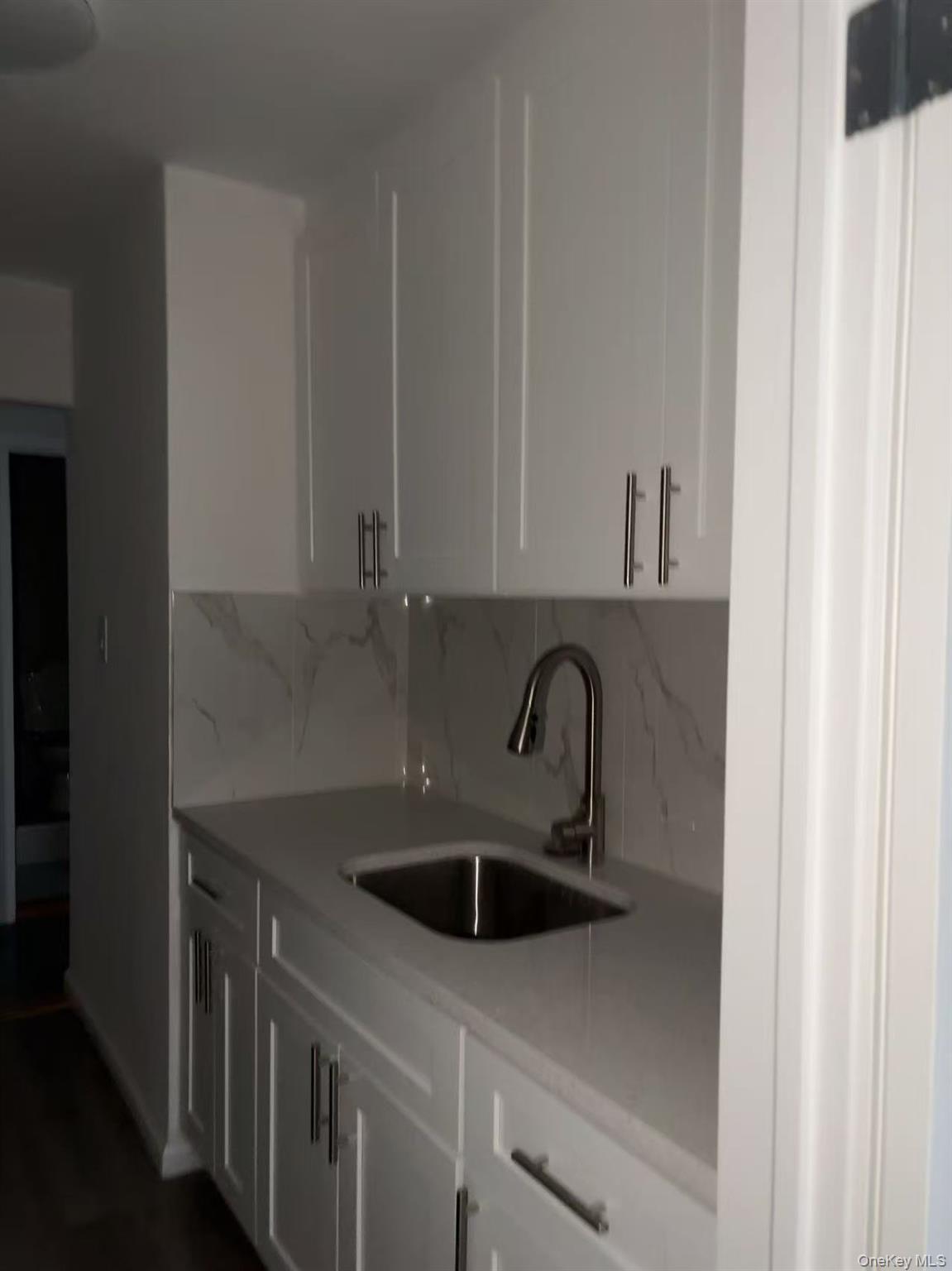 5530 98 Place 2b Property Photo 5