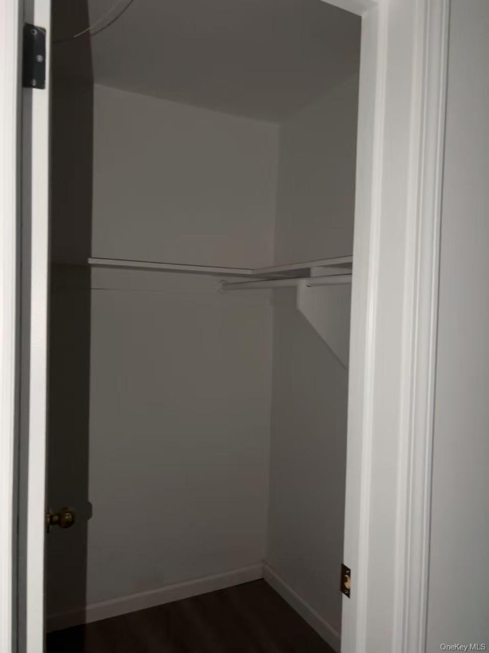 5530 98 Place 2b Property Photo 7
