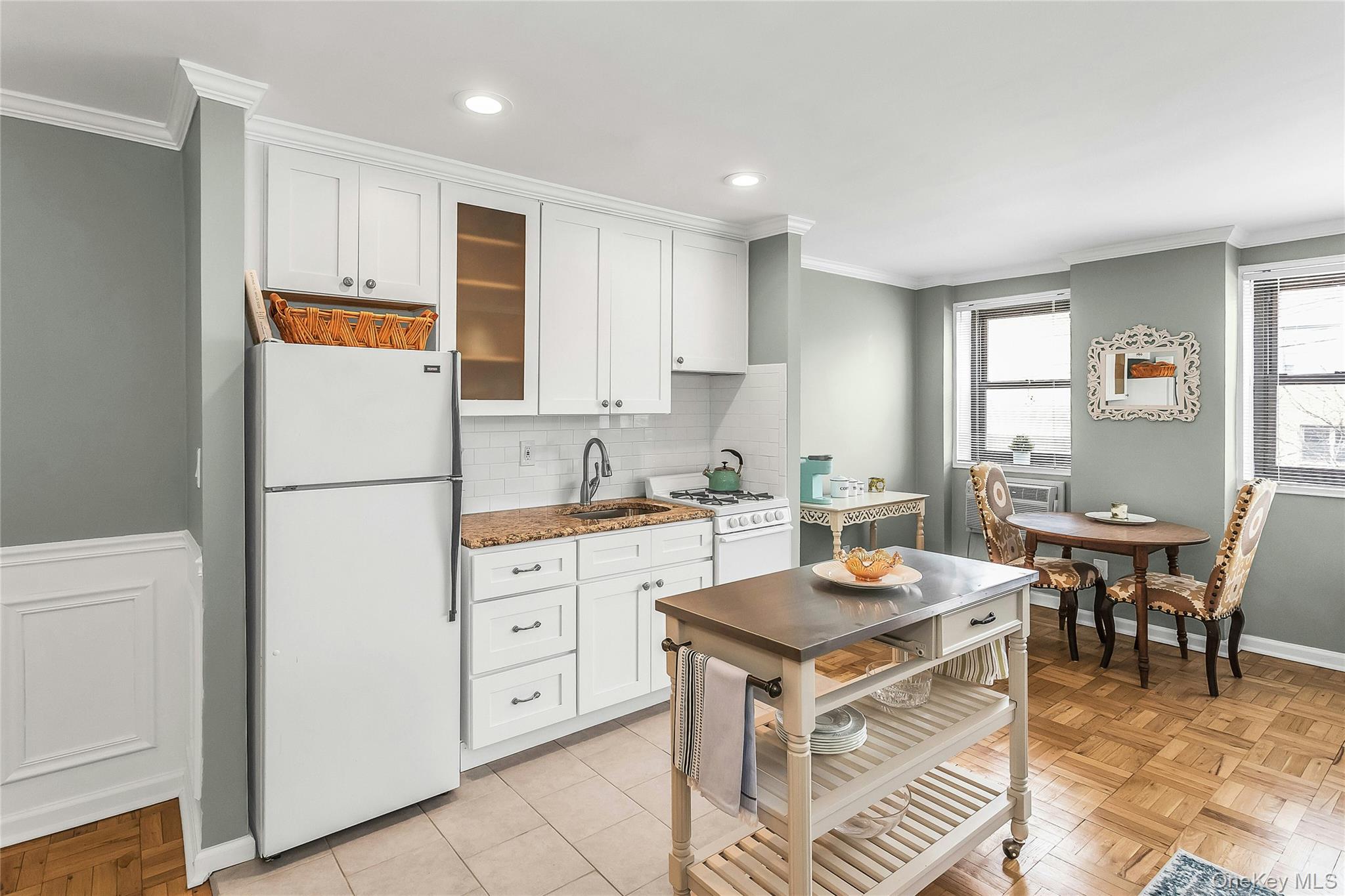 315 Atlantic Avenue 1n Property Photo 5