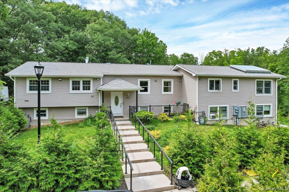 43 Freeland Street Property Photo 1