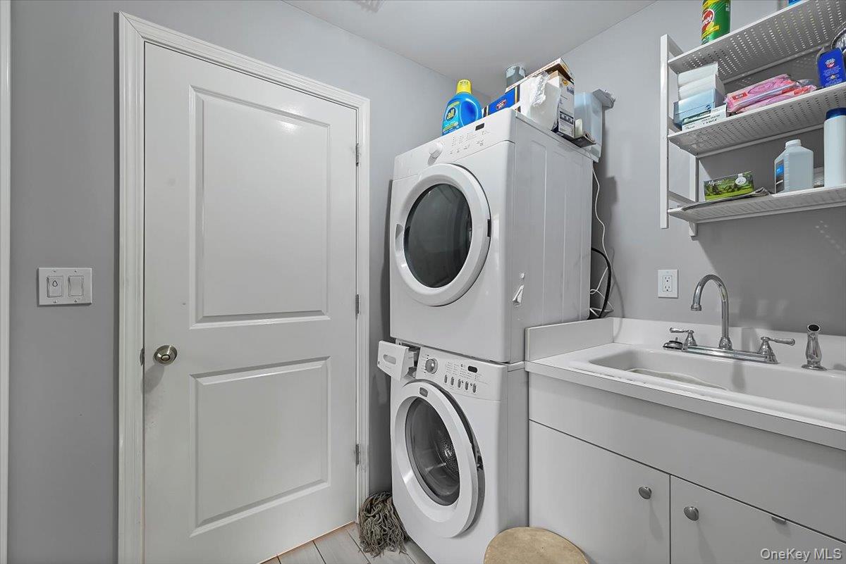 43 Freeland Street Property Photo 34
