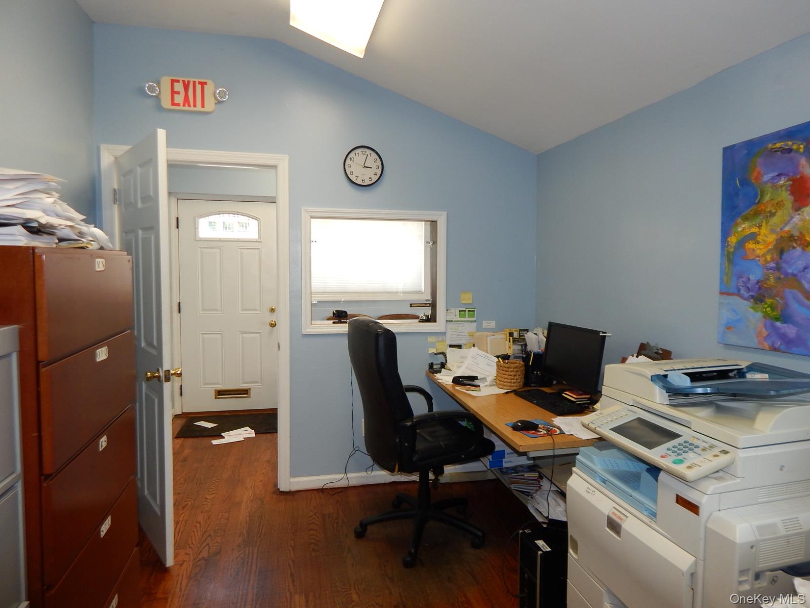 119 S Main Street B Property Photo 4