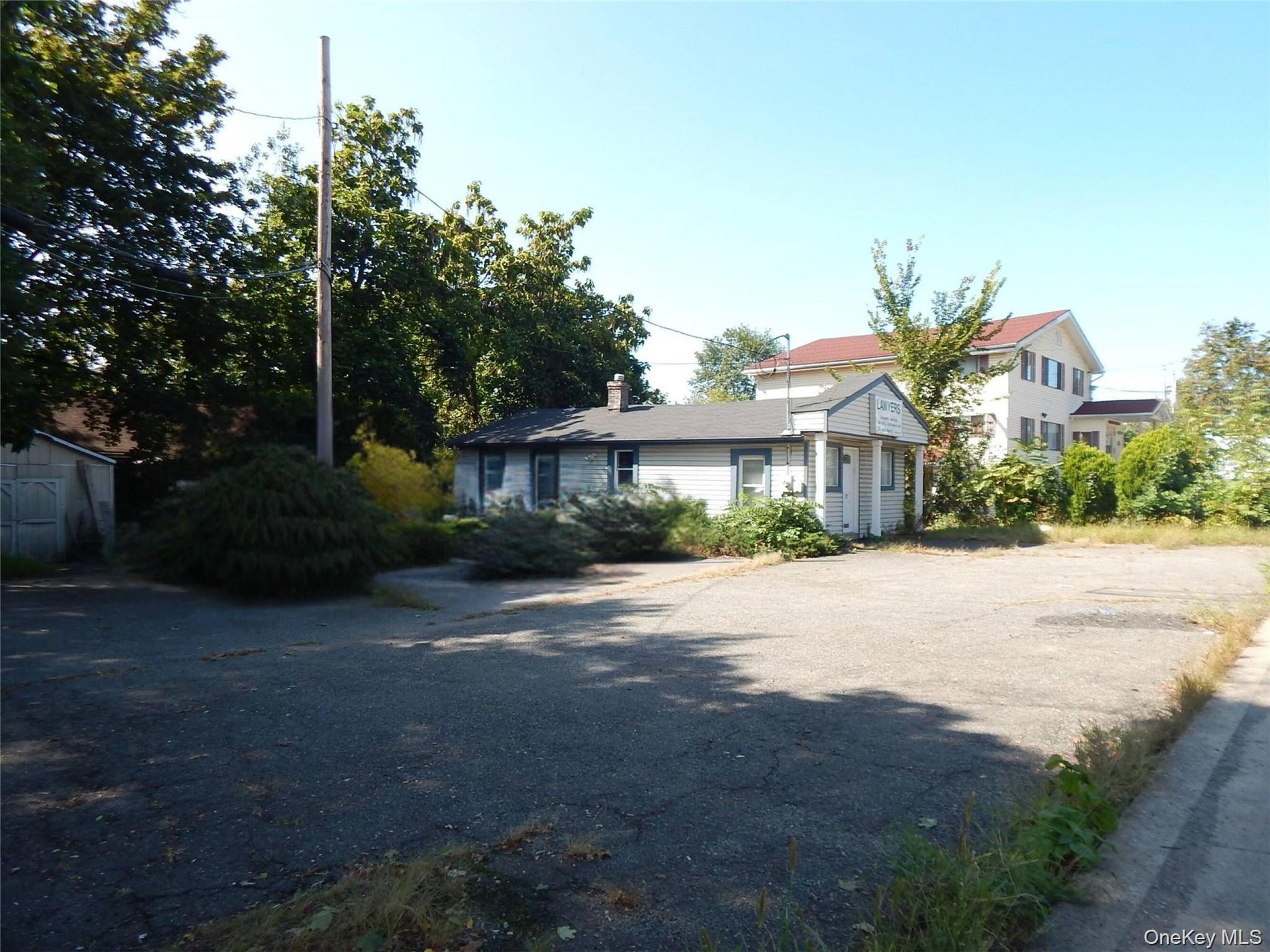 119 S Main Street B Property Photo 8