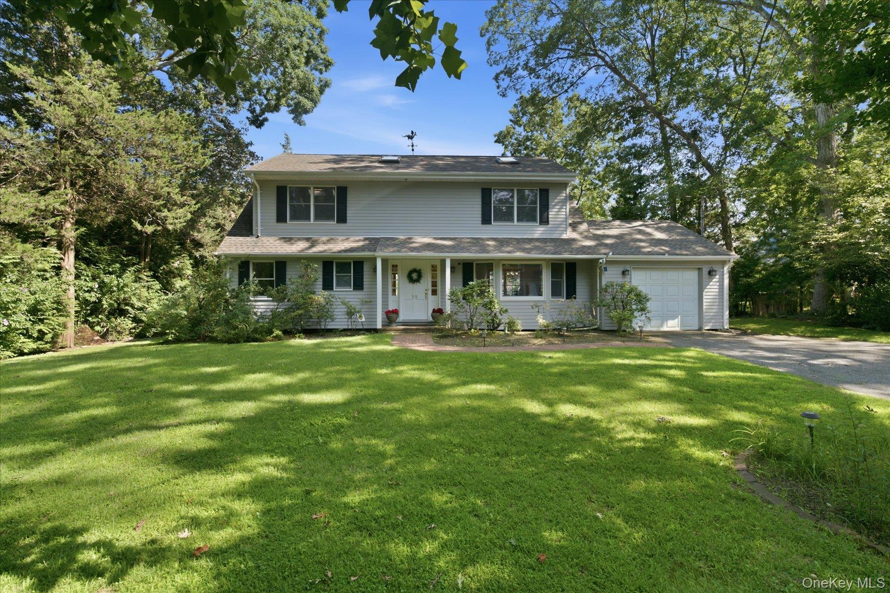 55 Leafy Way Property Photo 2