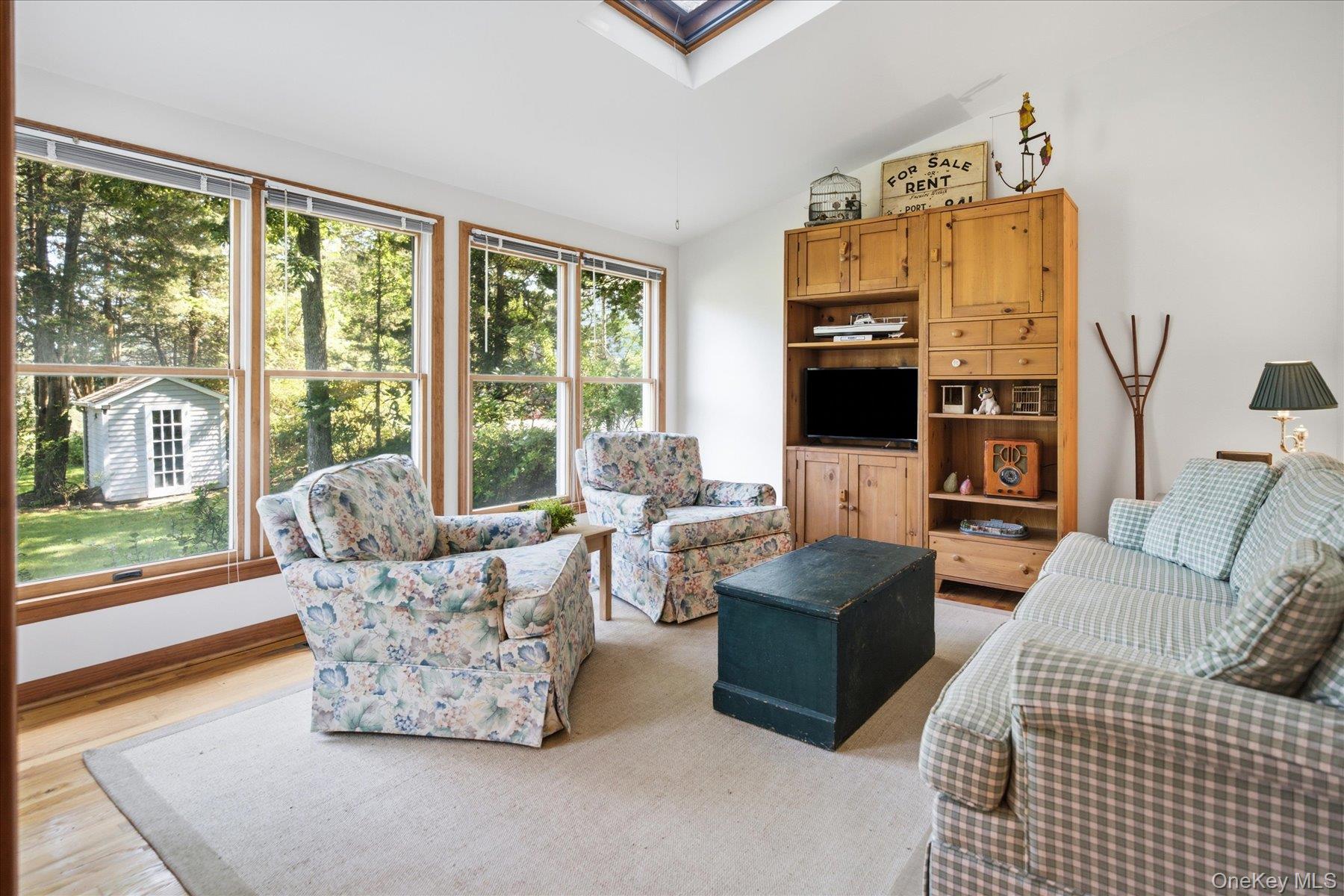 55 Leafy Way Property Photo 14
