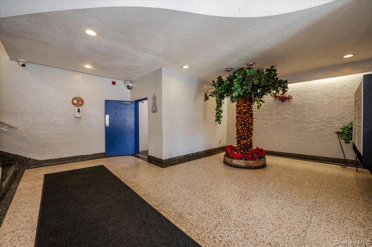 1332 Metropolitan Avenue 4k Property Photo 3