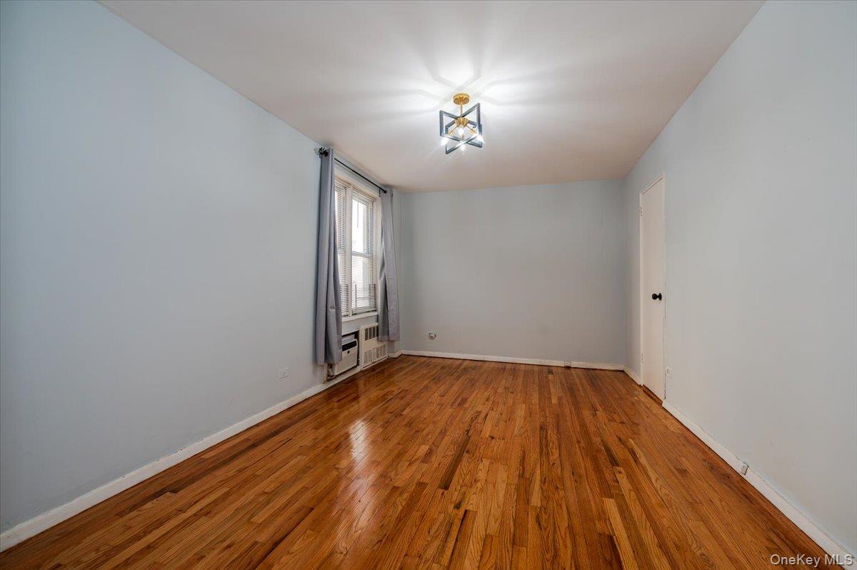 1332 Metropolitan Avenue 4k Property Photo 9