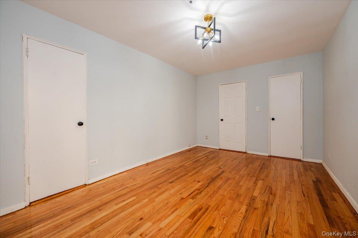 1332 Metropolitan Avenue 4k Property Photo 10