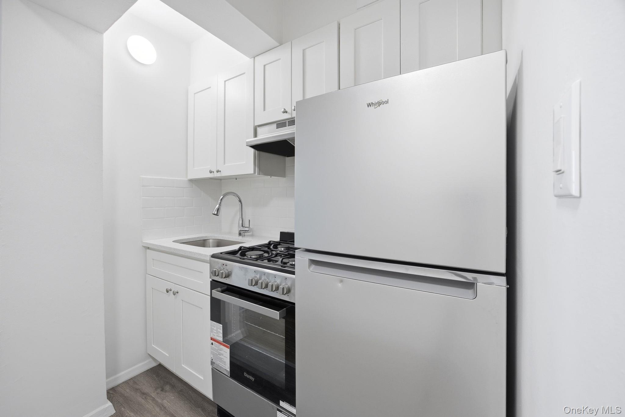 50-22 40th Street 4d Property Photo 4