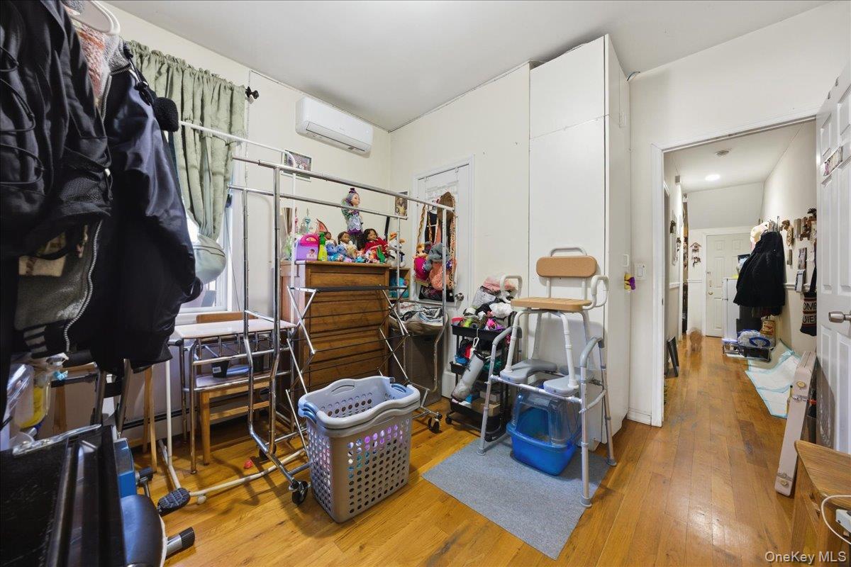 1268 Findlay Avenue Property Photo 11