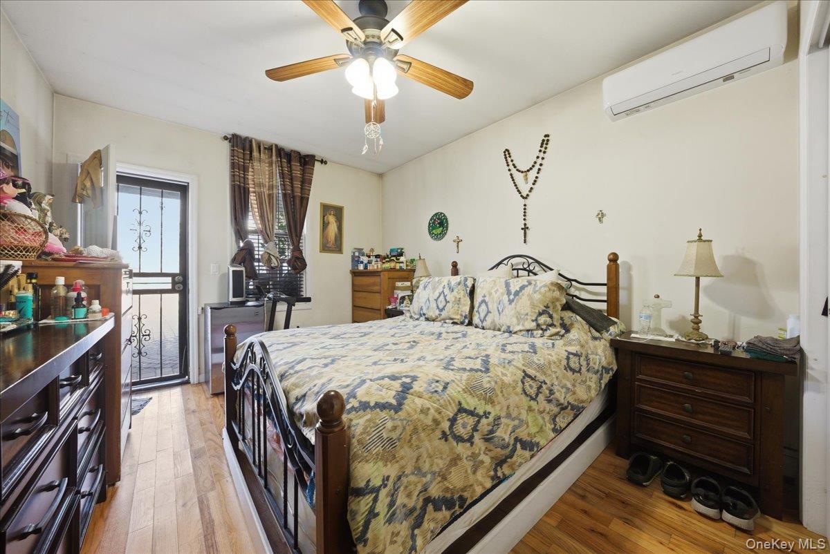 1268 Findlay Avenue Property Photo 12