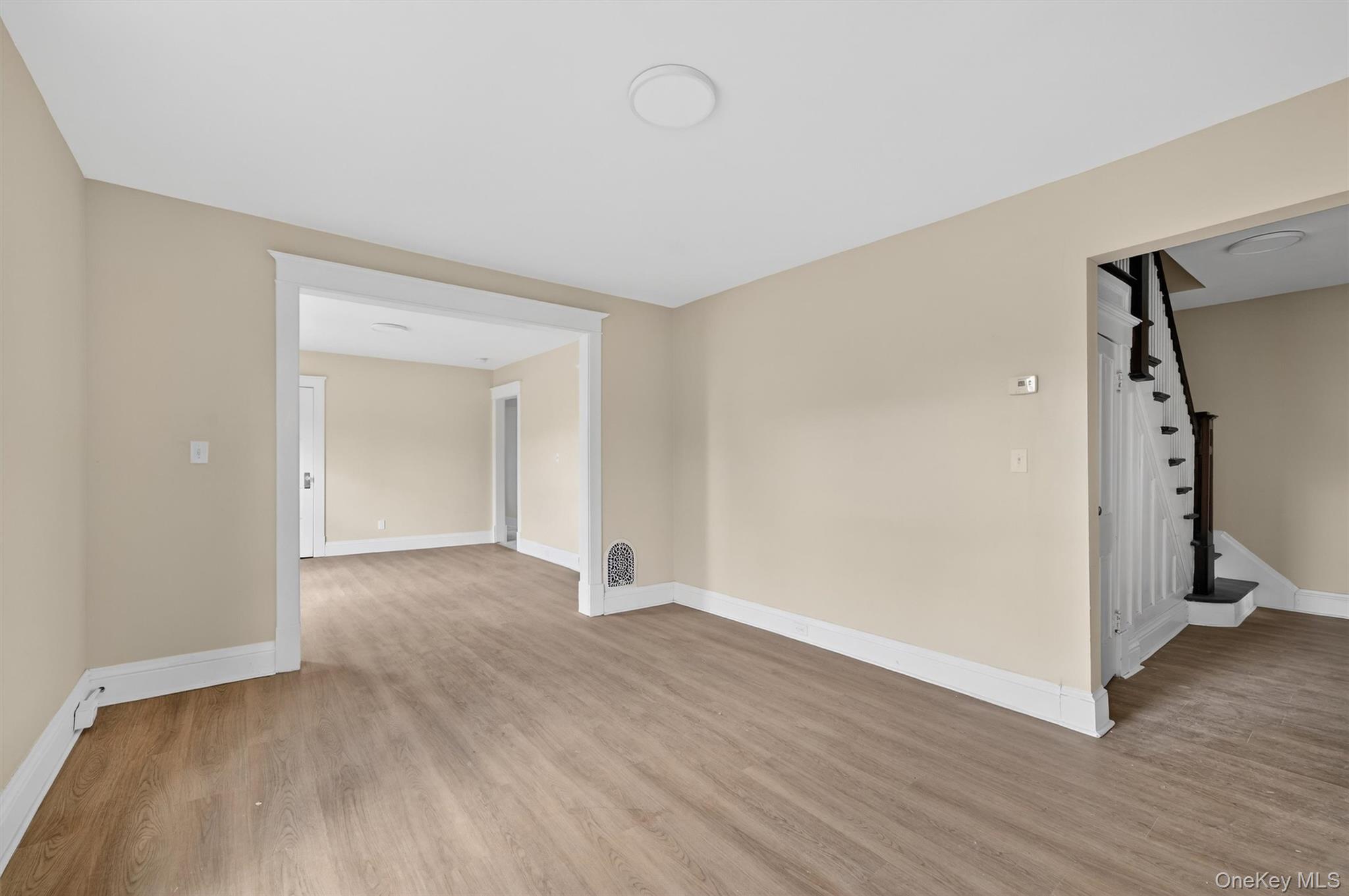 26 1/2 Ridge Street Property Photo 7