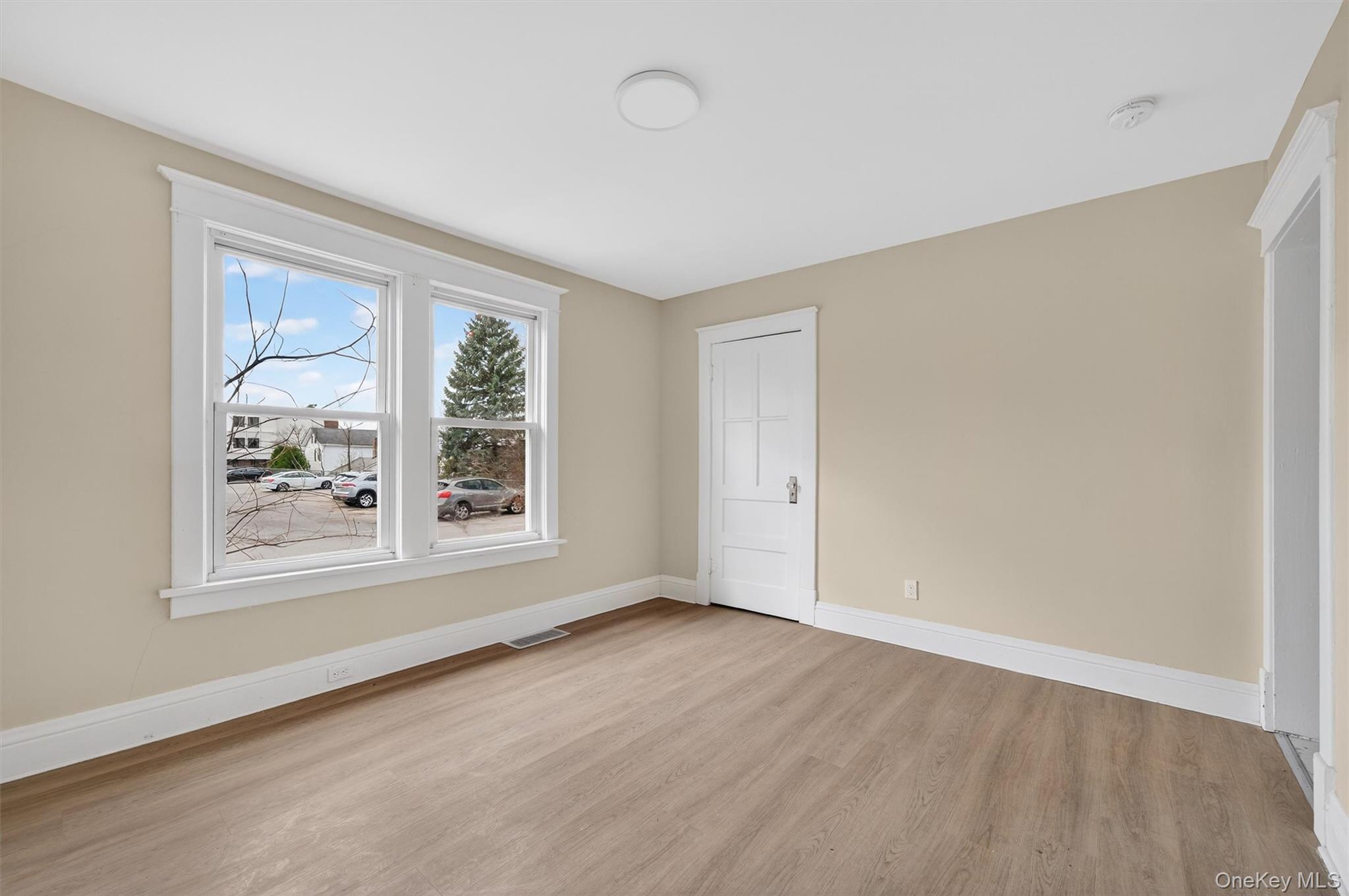 26 1/2 Ridge Street Property Photo 11