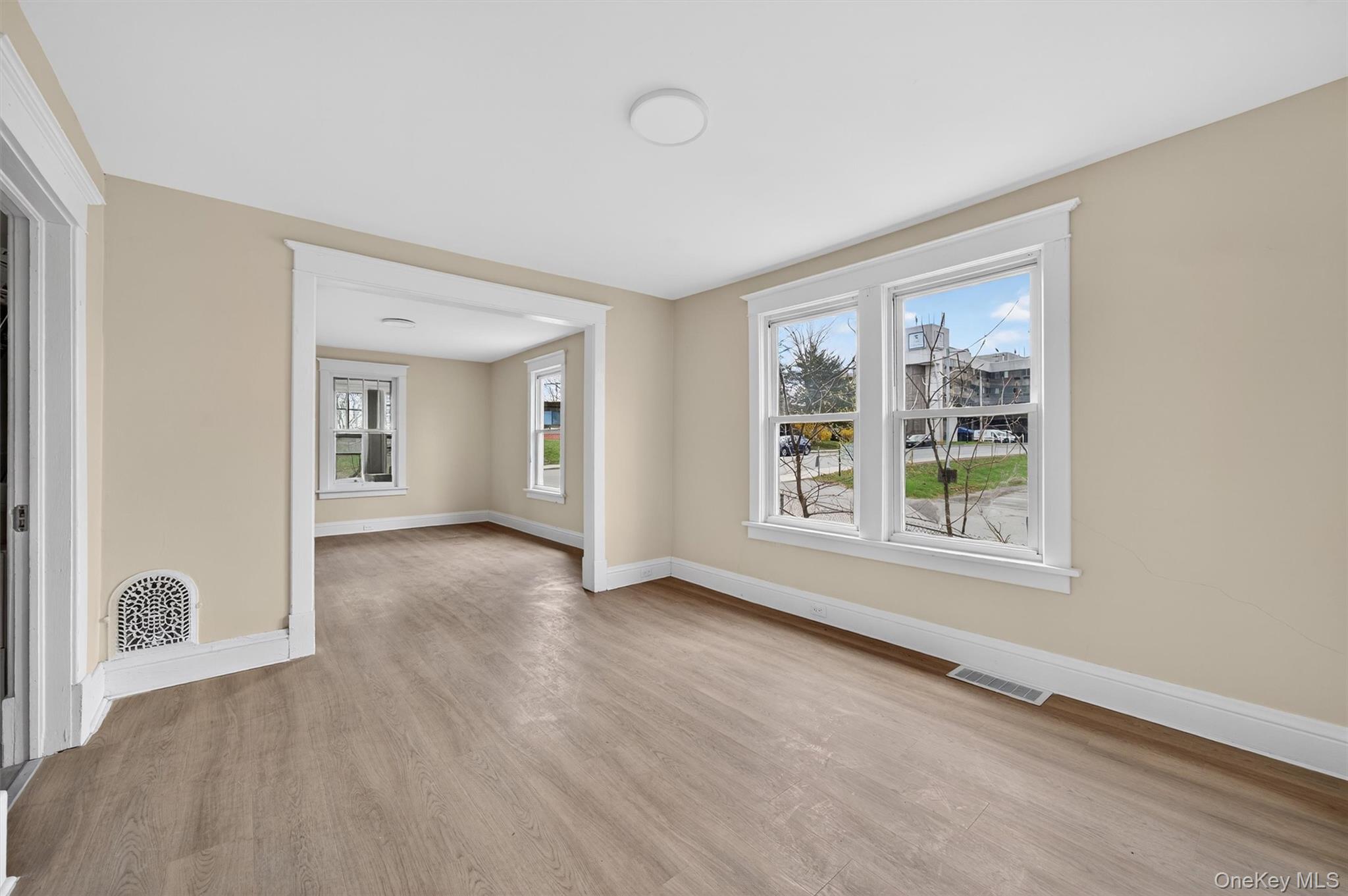 26 1/2 Ridge Street Property Photo 12