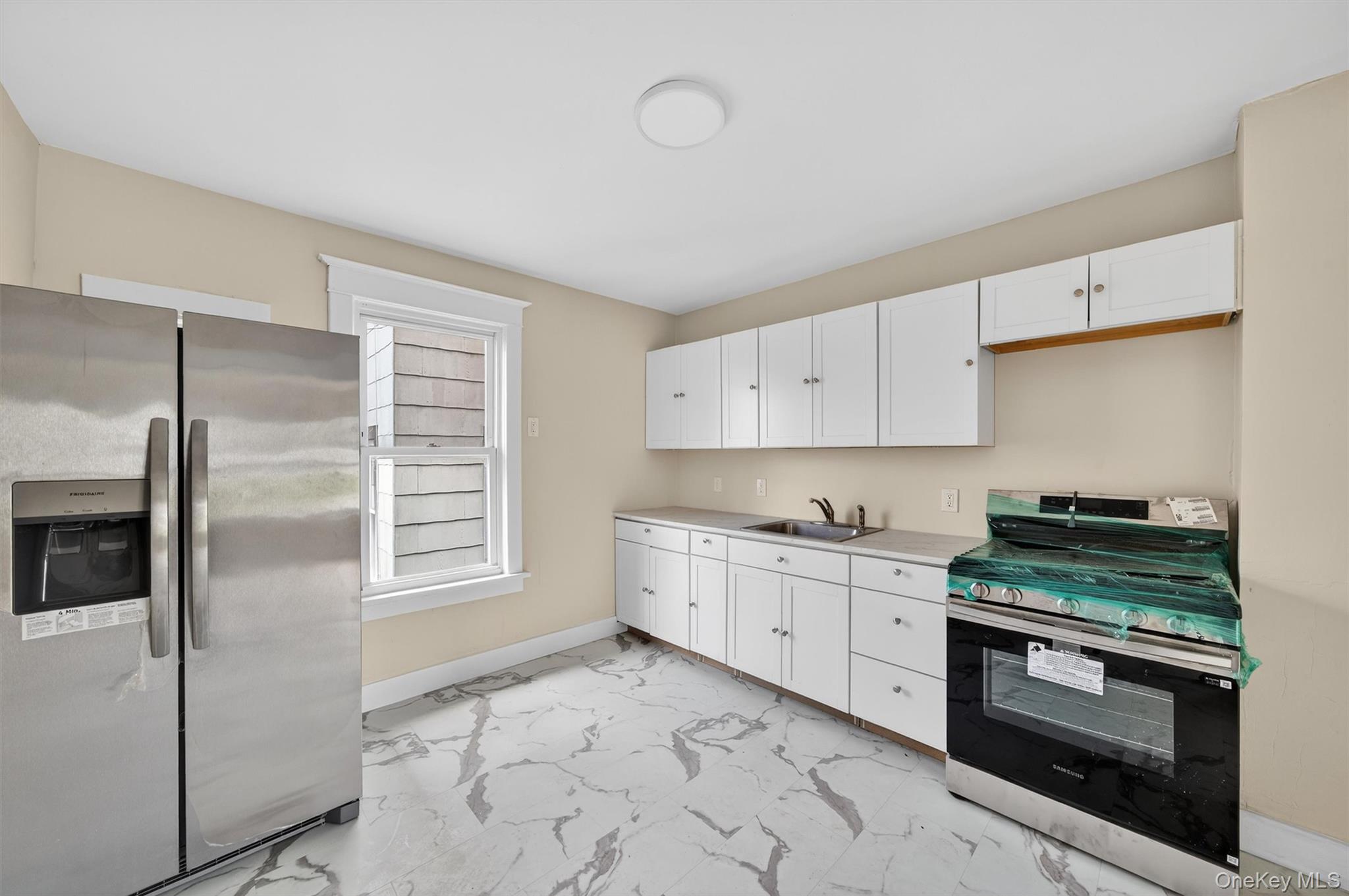 26 1/2 Ridge Street Property Photo 14