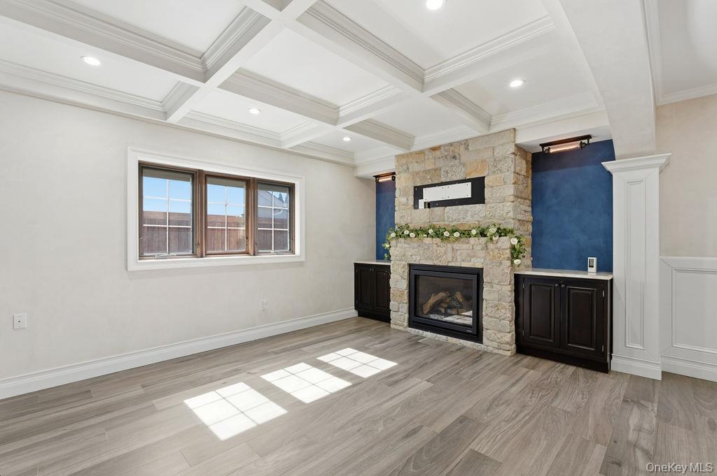 160-14 83rd Street Property Photo 7