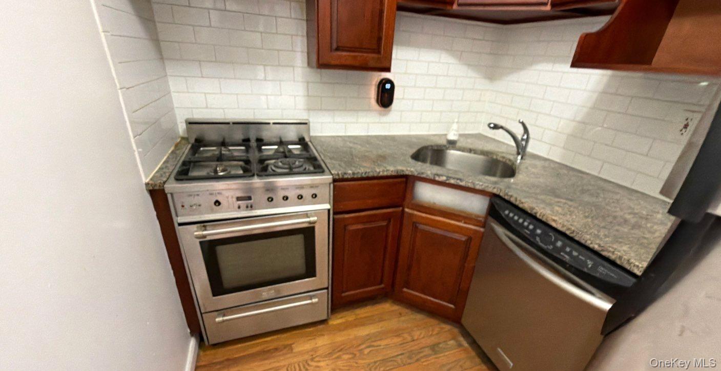 175-28 89th Avenue C Property Photo 4