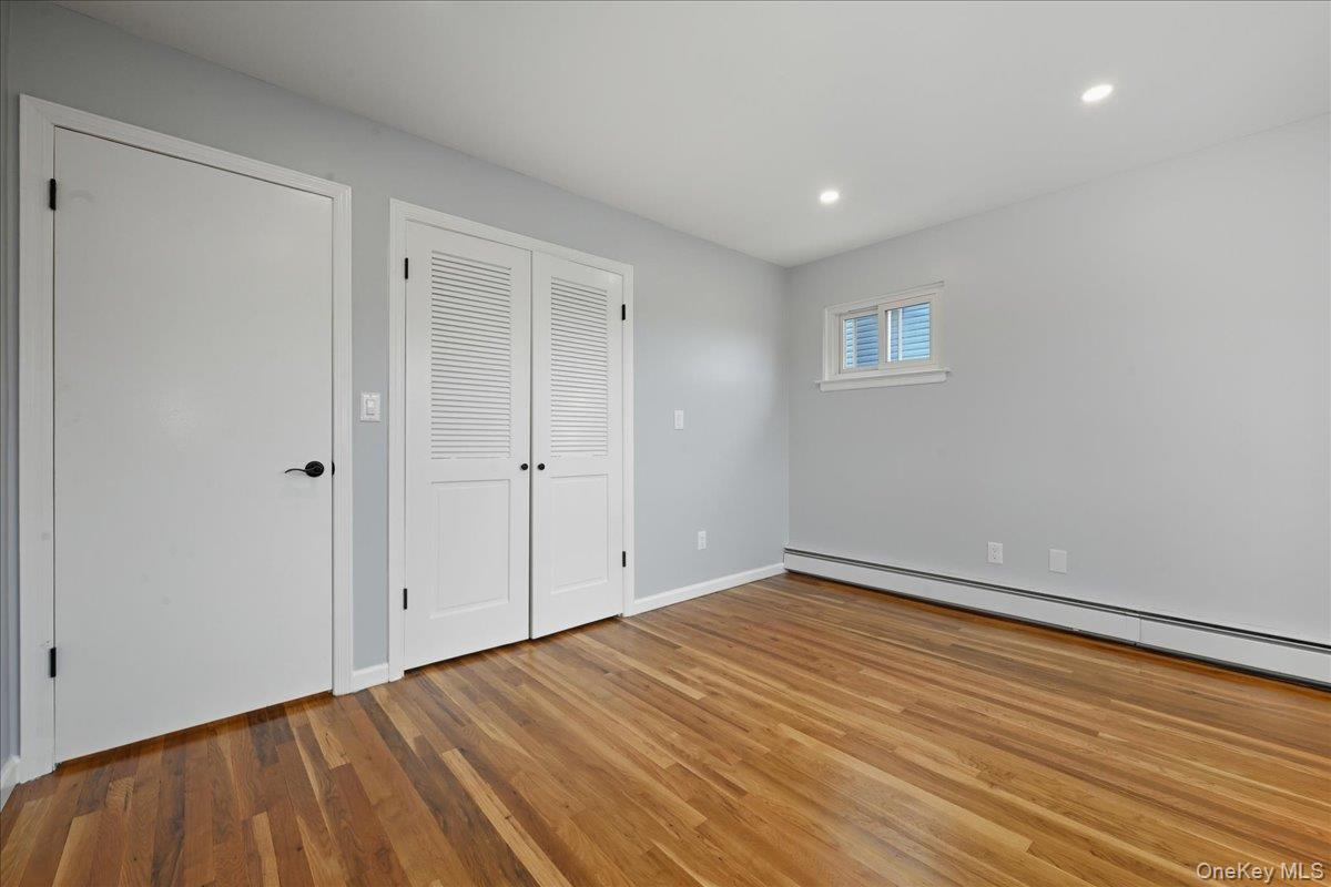 557 Southside Avenue Property Photo 20