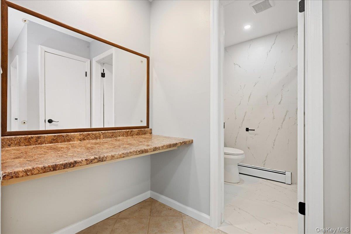 557 Southside Avenue Property Photo 32