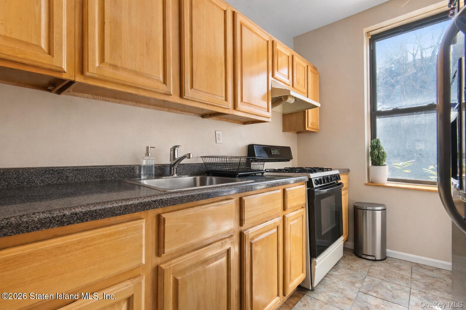 244 45th Street Property Photo 12