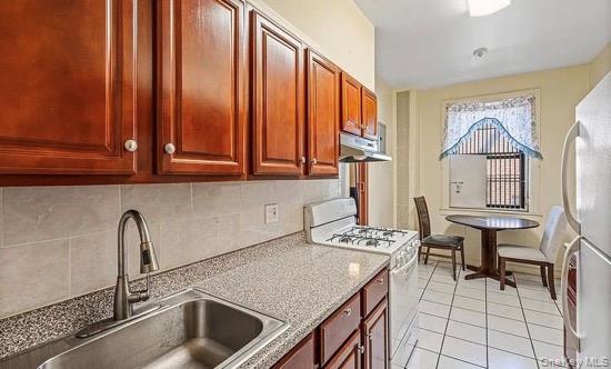 15517 Sanford Avenue 2e Property Photo 8