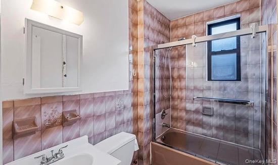 15517 Sanford Avenue 2e Property Photo 12