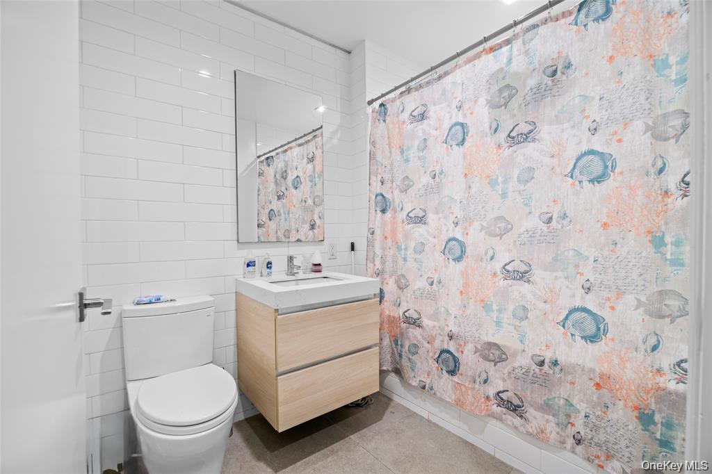 850 Metropolitan Avenue 1e Property Photo 10