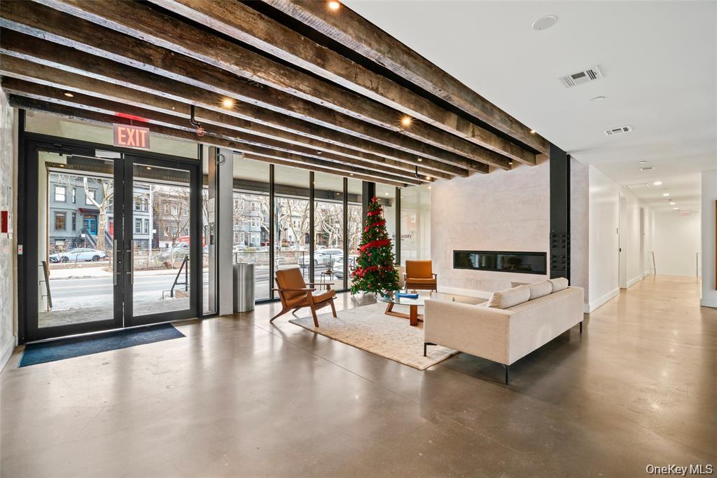 850 Metropolitan Avenue 1e Property Photo 13