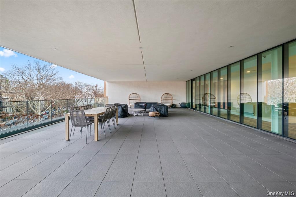 850 Metropolitan Avenue 1e Property Photo 16
