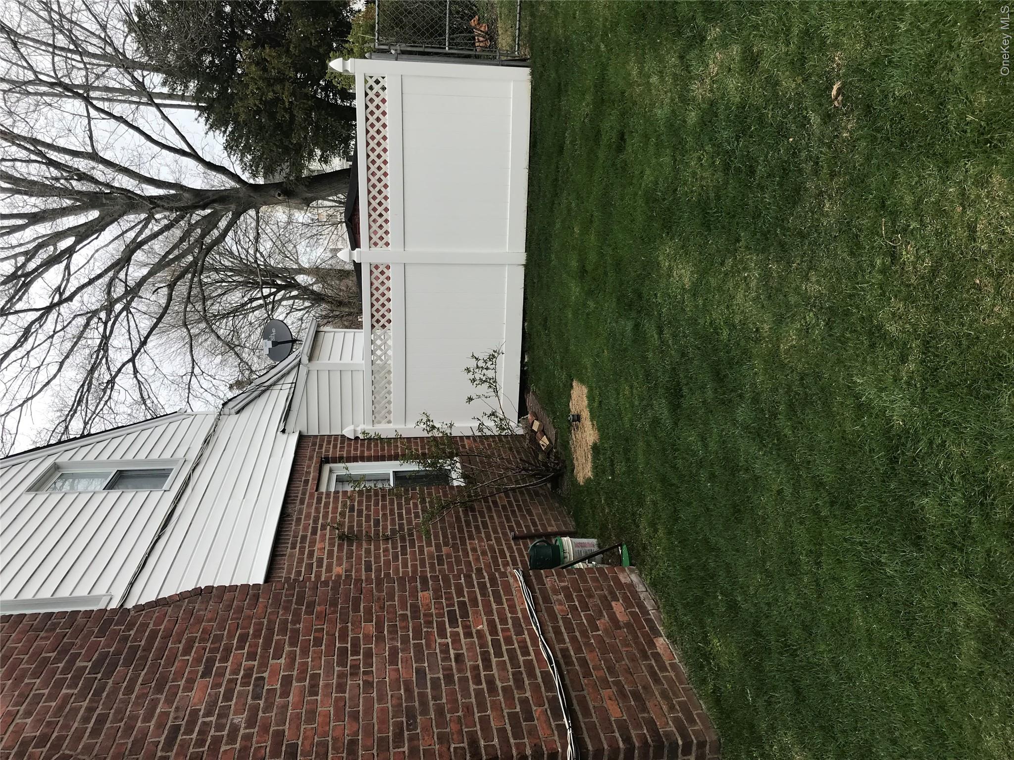 86 W Clinton Avenue Property Photo 2