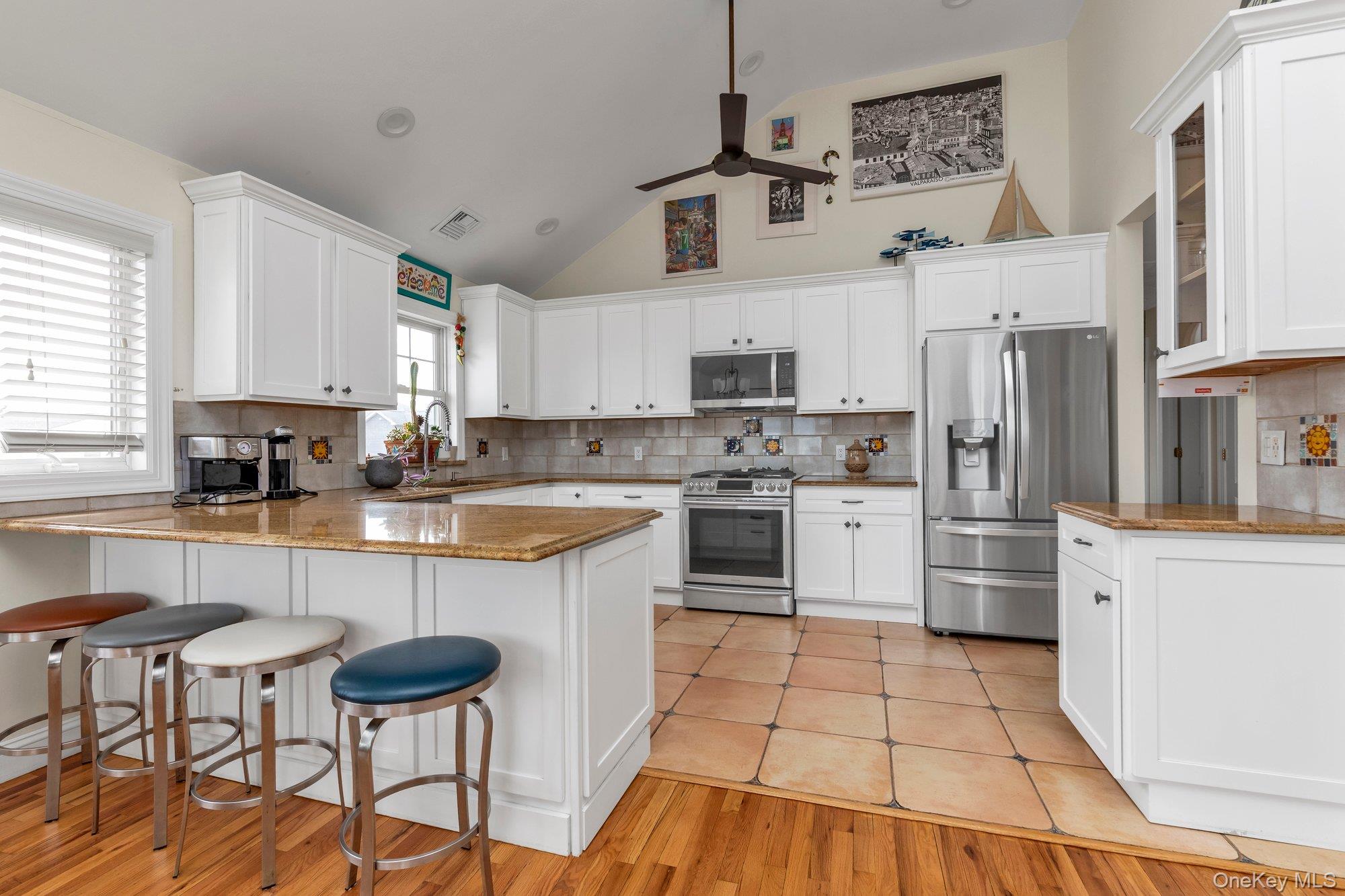 703 Neptune Boulevard Property Photo 8