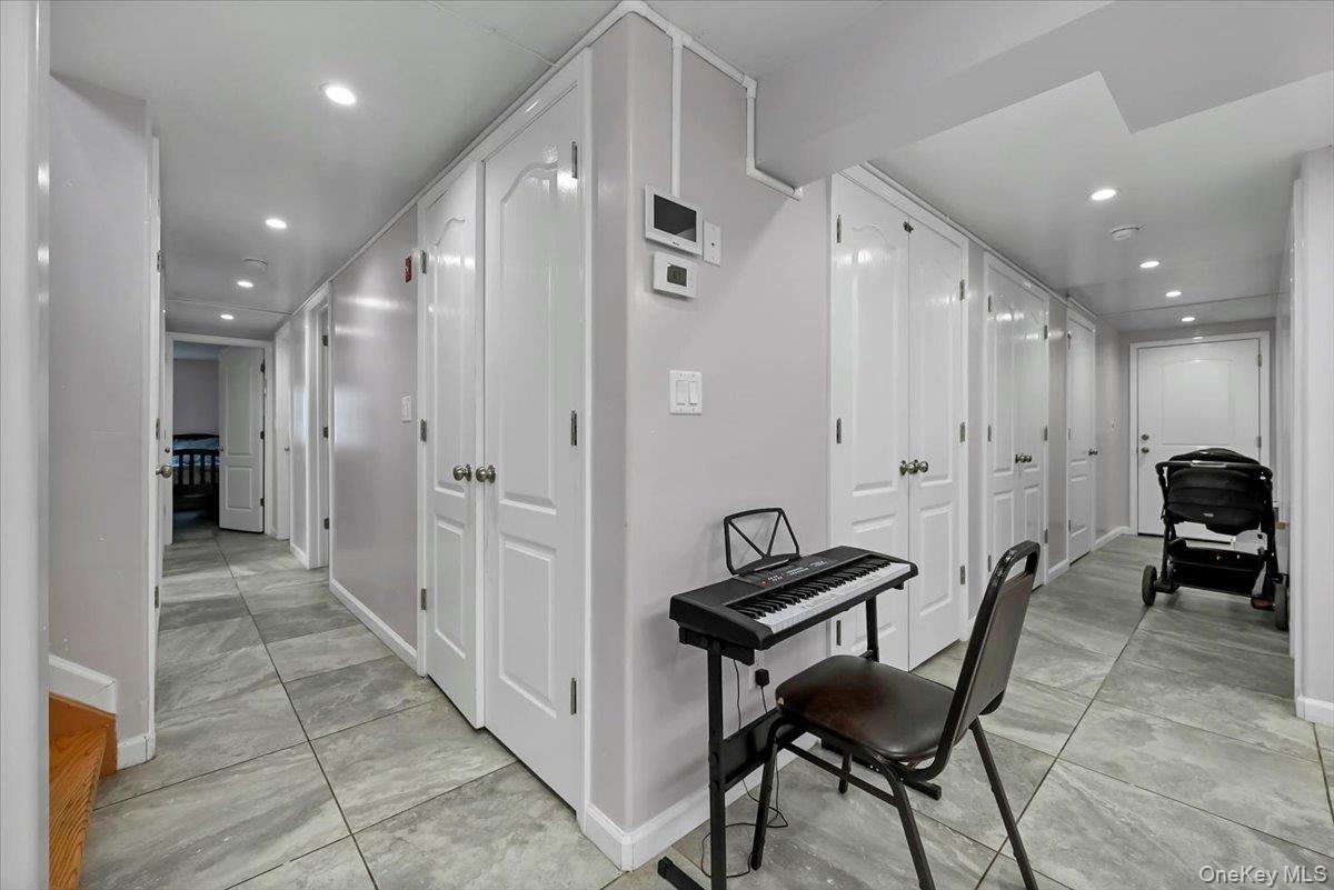 43 Freeland Street Property Photo 25