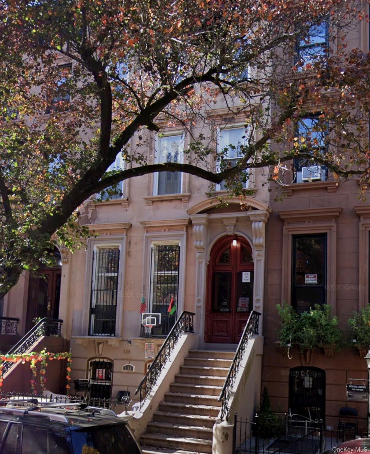 138 Saint James Place