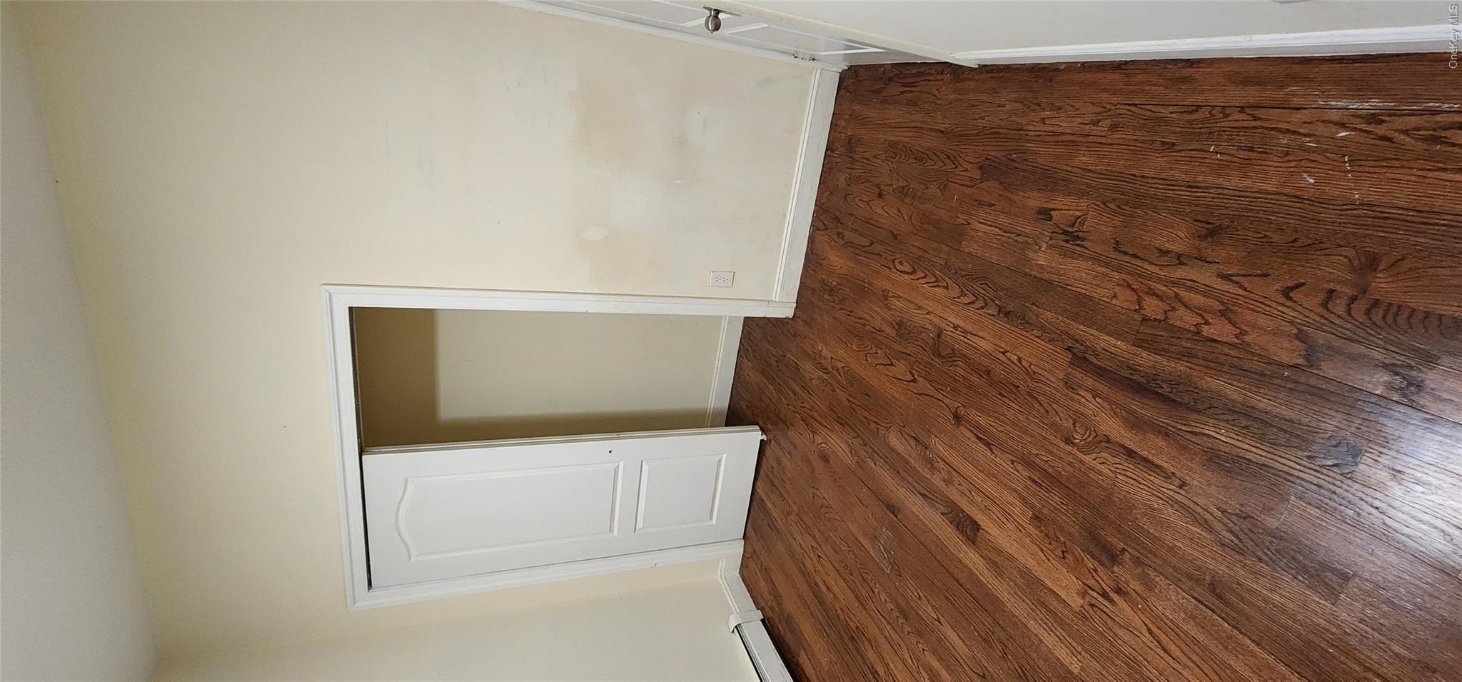 88 Hemlock Property Photo 3