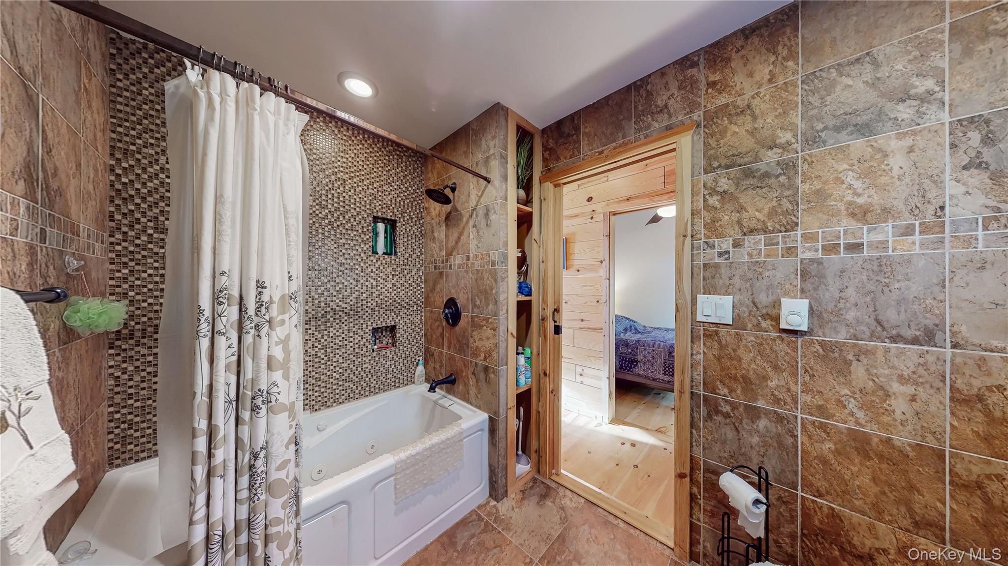 128 Shore Drive Property Photo 27