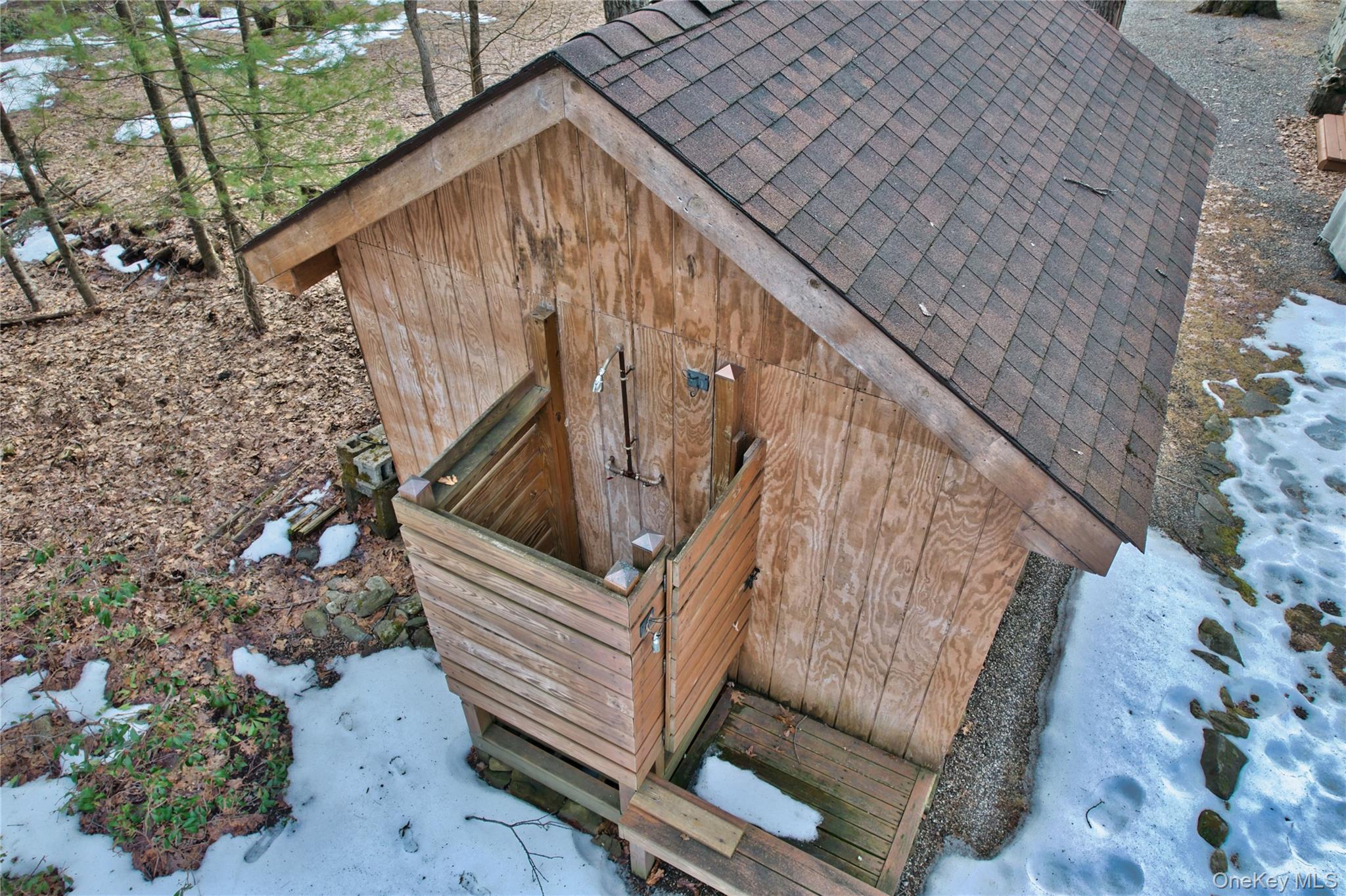 128 Shore Drive Property Photo 34